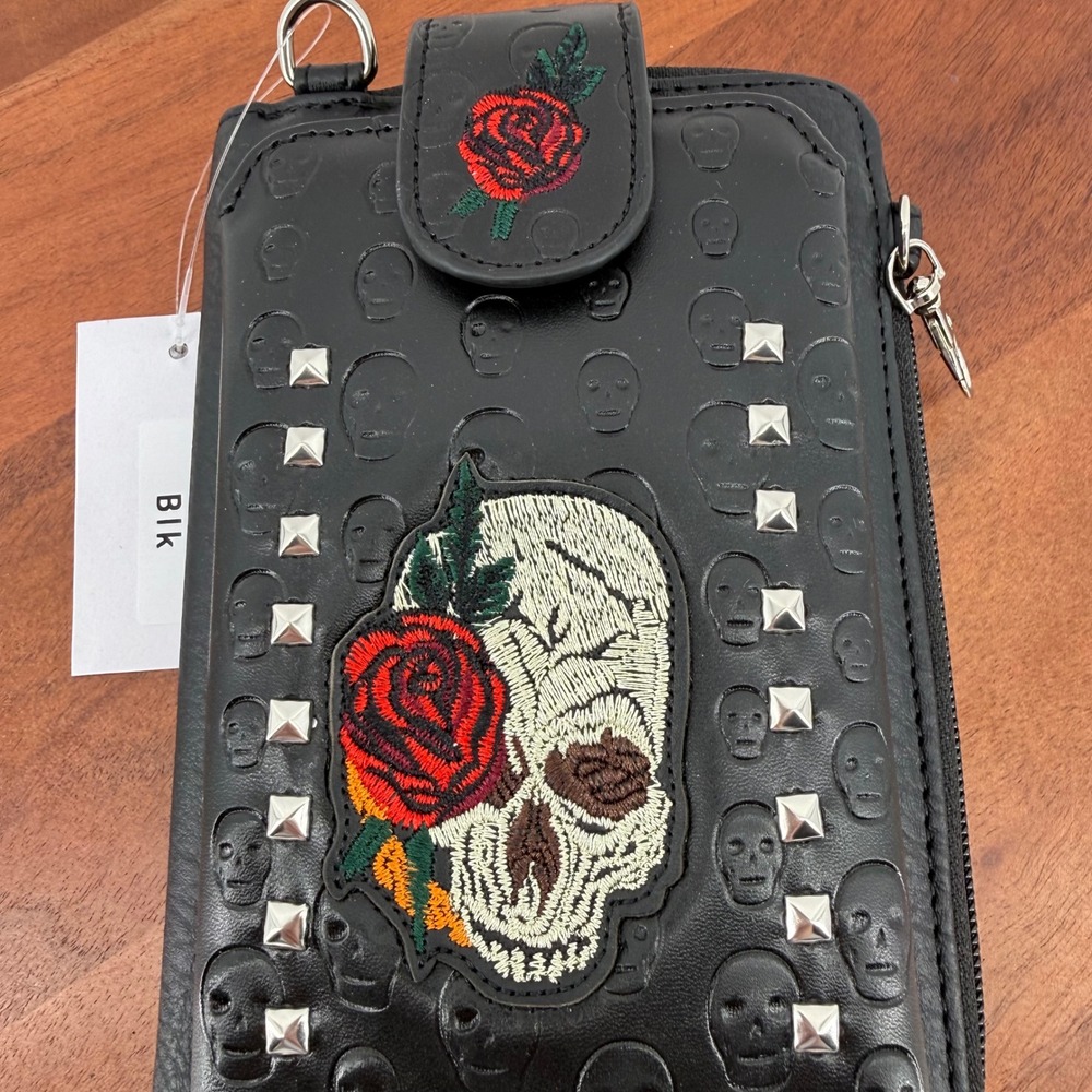 Black Skull Rose Embroidered Studded Crossbody Wallet Phone Bag New - Picture 3 of 8
